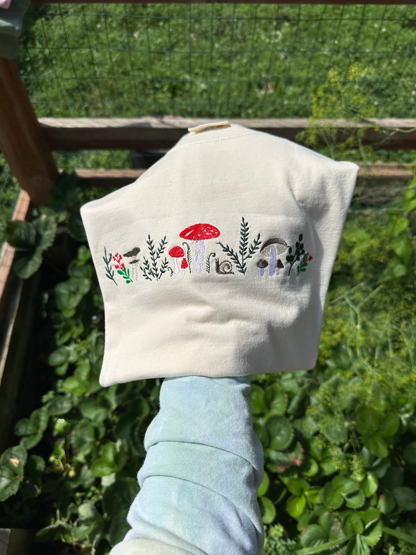 Comfort Wash Mushroom tee